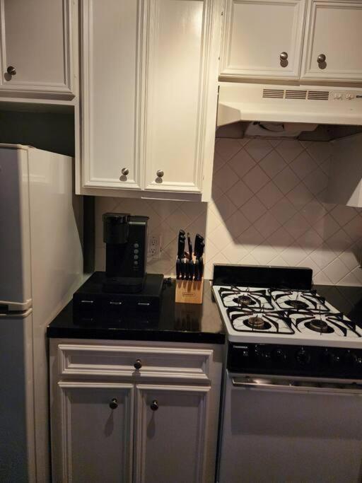 Appartement Blue Shark *W7* @ Montrose 1Br Private King Loft à Houston Extérieur photo